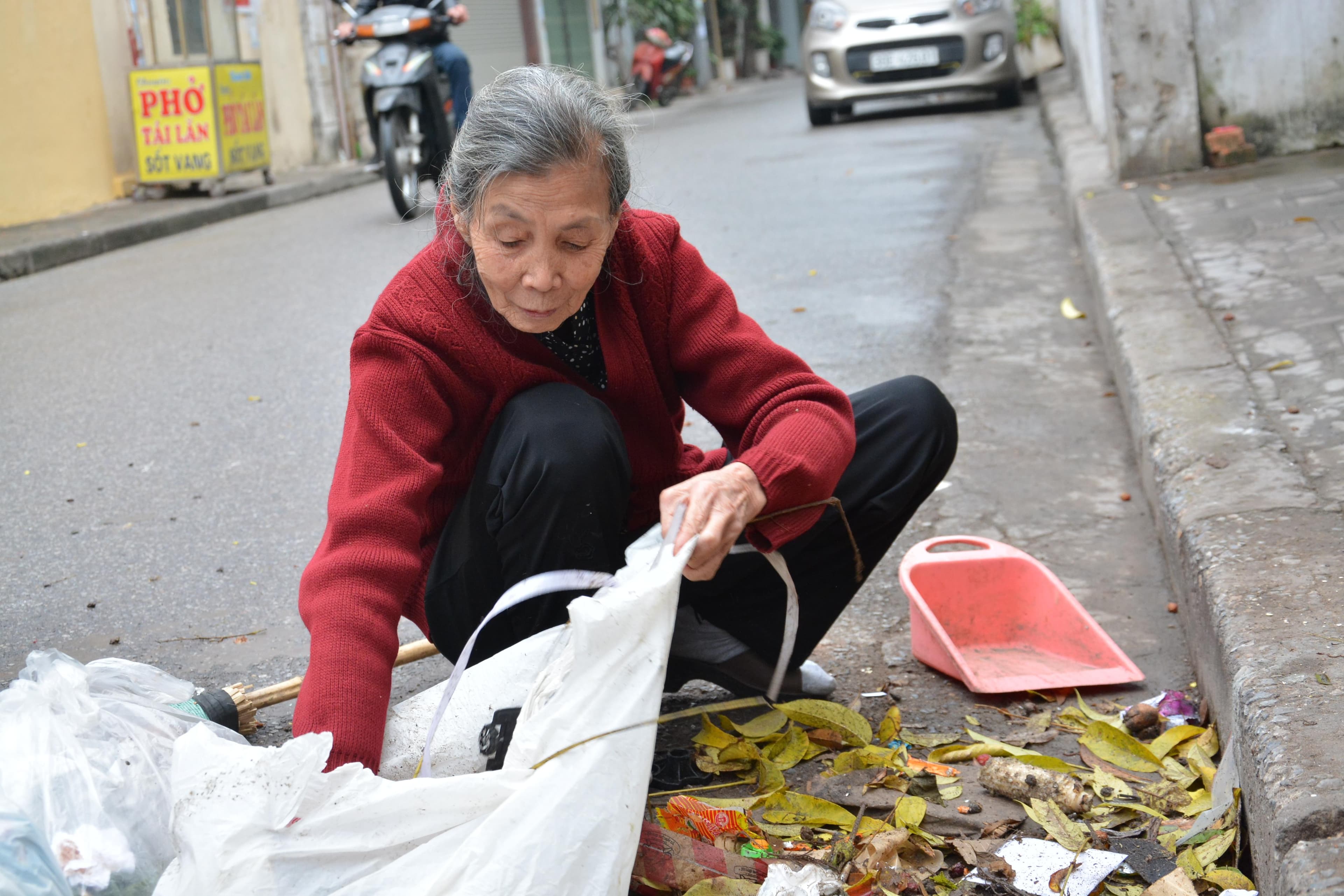 Tiếng chổi của cụ Quý