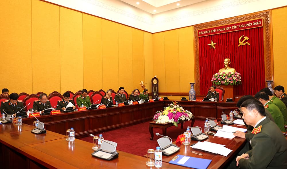 Phát huy sức mạnh tập thể, lãnh đạo thực hiện thắng lợi nhiệm vụ công tác Công an