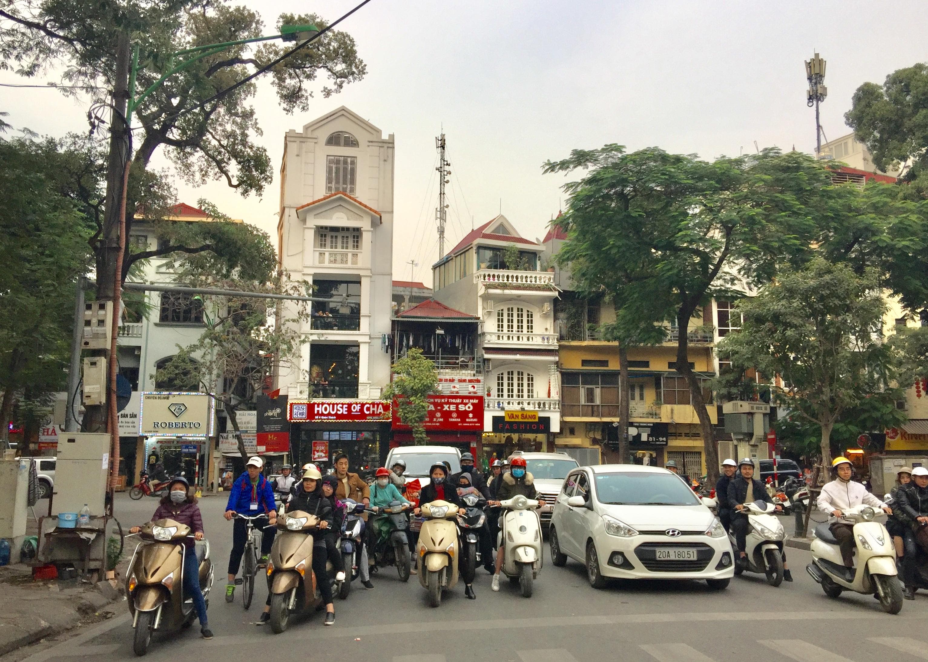 Cần tiếp tục tuyên truyền, vận động và xử lý nghiêm những vi phạm