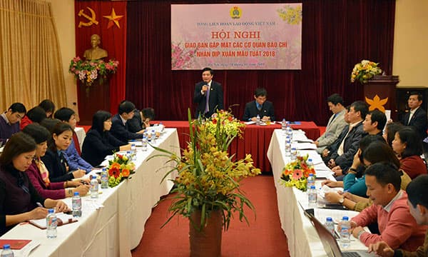Họp báo giới thiệu hoạt động tuyên dương chủ tịch công đoàn cơ sở xuất sắc