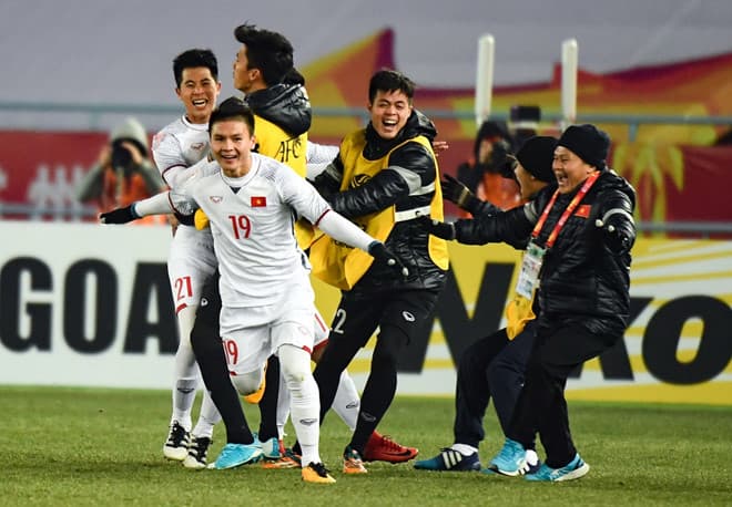 Cả nước ngất ngây sau chiến thắng lịch sử của U23 Việt Nam