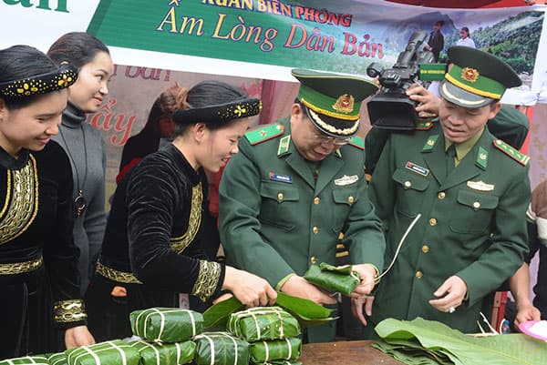 Khai mạc Chương trình “Xuân Biên phòng ấm lòng dân bản”