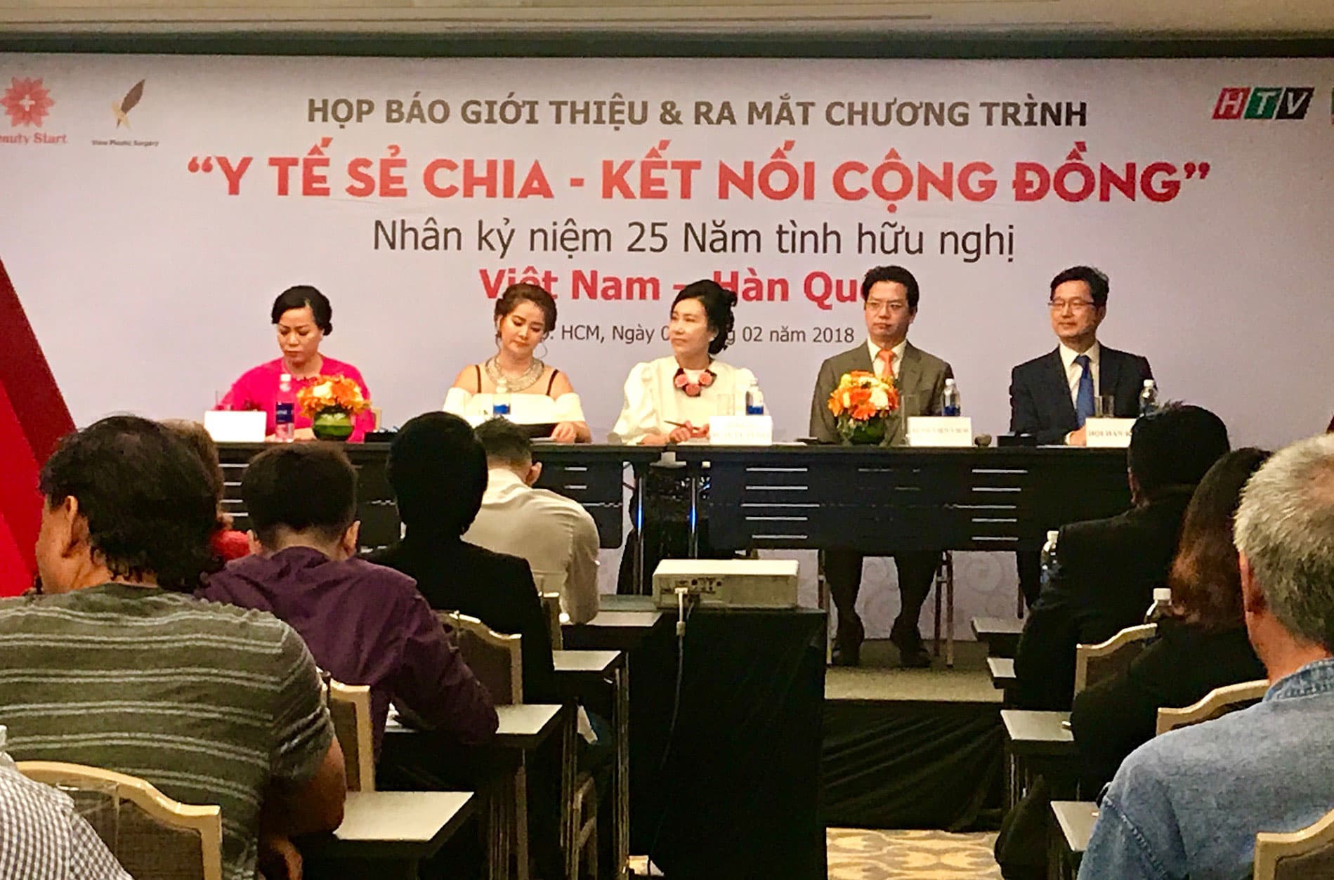 Hàn Quốc hỗ trợ điều trị thẩm mỹ miễn phí cho bệnh nhân nghèo Việt Nam