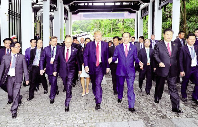 “Chúng ta phải nhanh lên mới kịp!”