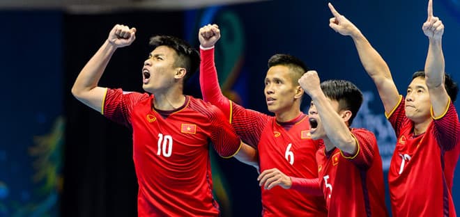 Đội tuyển futsal Việt Nam tìm cách đánh bại Uzbekistan