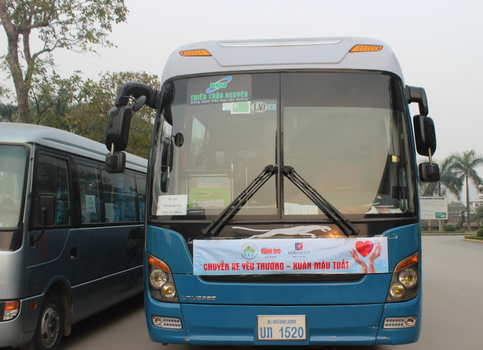 600 người bệnh đồng hành trên "Chuyến xe yêu thương" về quê đón Tết