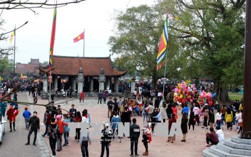 Cả nước tưng bừng nhiều lễ hội dịp đầu xuân