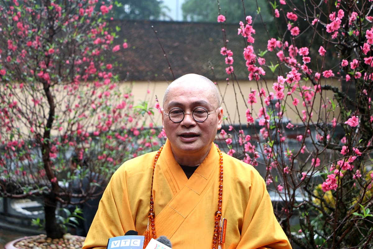 Chùa Hương là kỳ sơn tú thủy, không cớ gì mà không gìn giữ