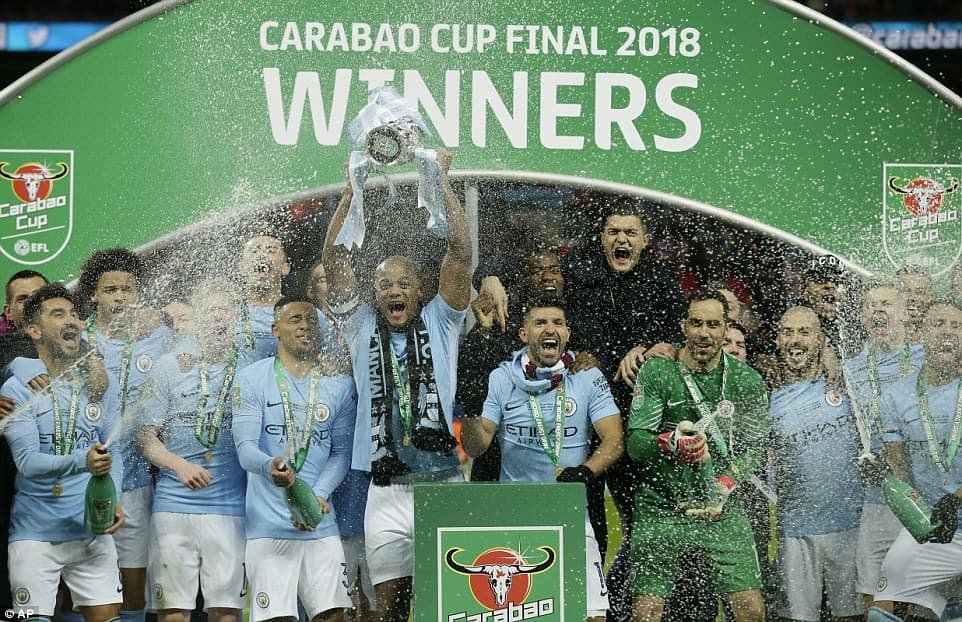 Thắng đậm Arsenal, Man City vô địch Cúp Liên đoàn Anh