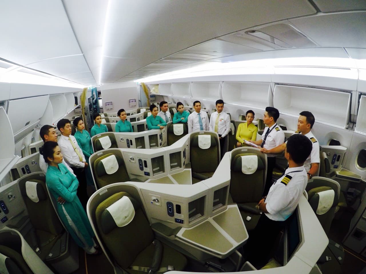 Tết Nguyên đán Mậu Tuất 2018, Vietnam Airlines phục vụ gần 880.000 lượt hành khách