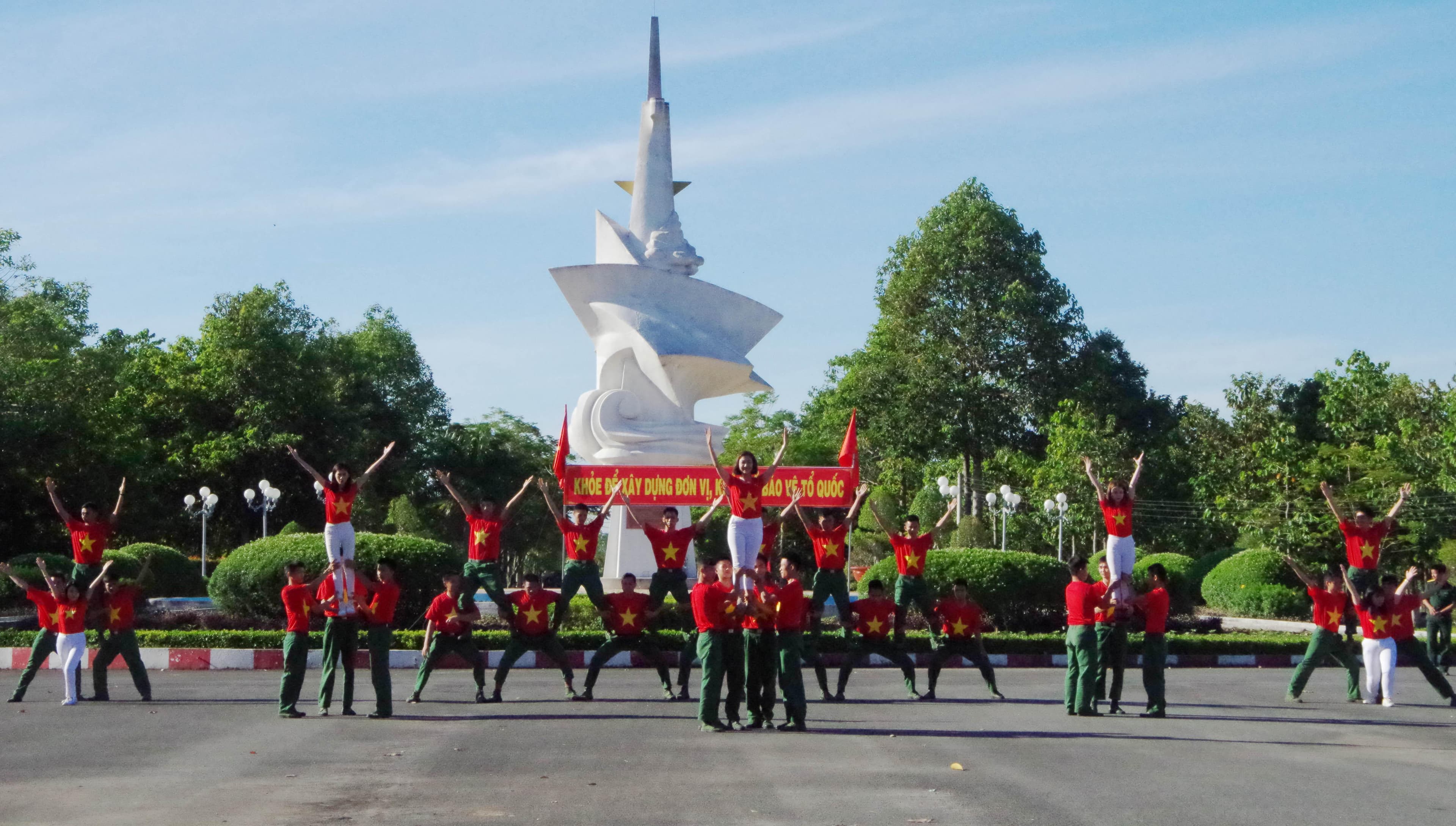 Những ngày nghỉ vui