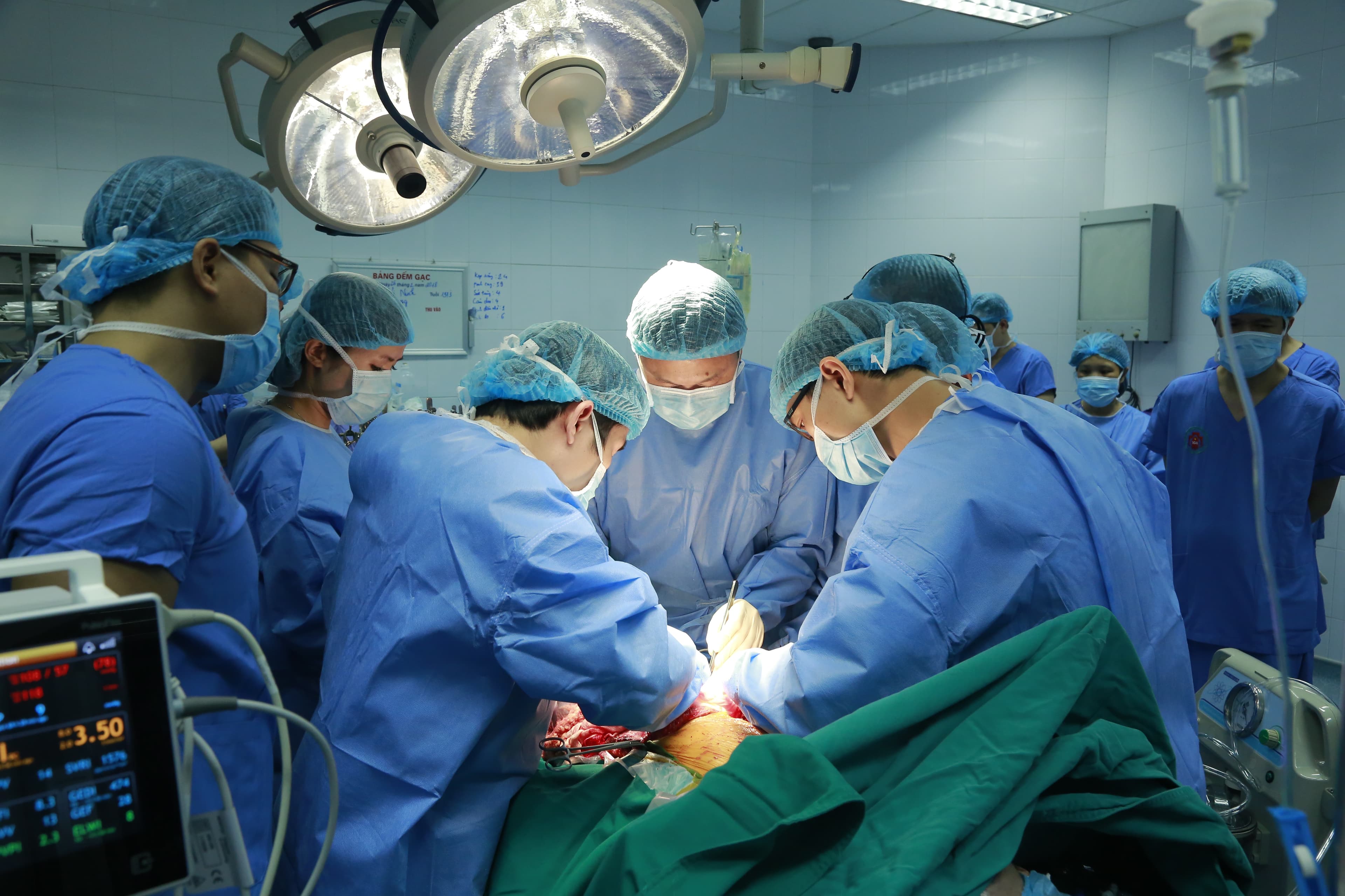 Bệnh viện Trung ương Quân đội 108 làm chủ nhiều kỹ thuật khó trong lĩnh vực ghép tạng