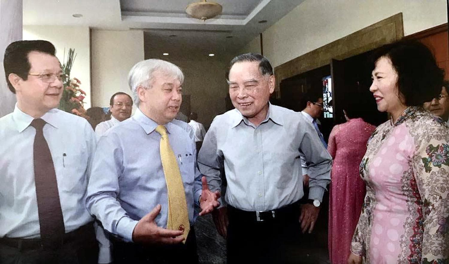 Thành phố Hồ Chí Minh vì cả nước, cùng cả nước…