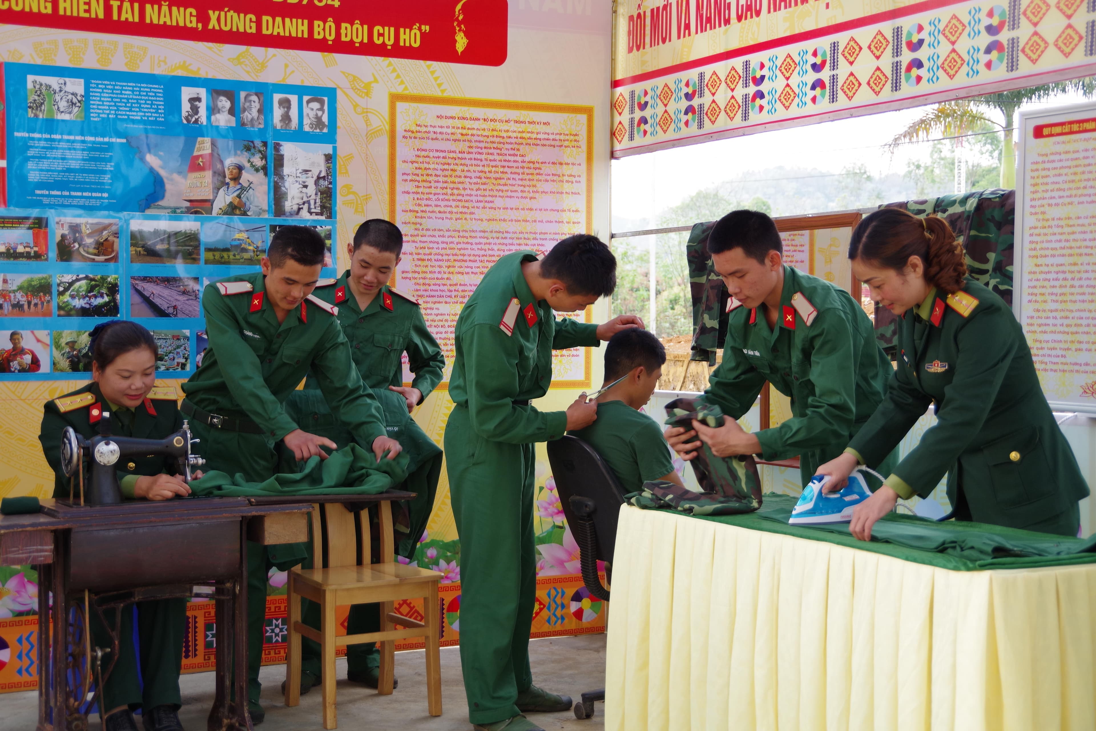 Như người mẹ, người chị thân thương