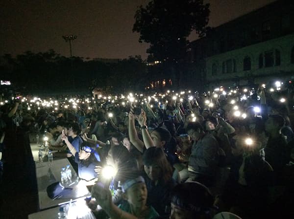 Giờ Trái đất 2018: Tắt đèn, “sống xanh hơn”