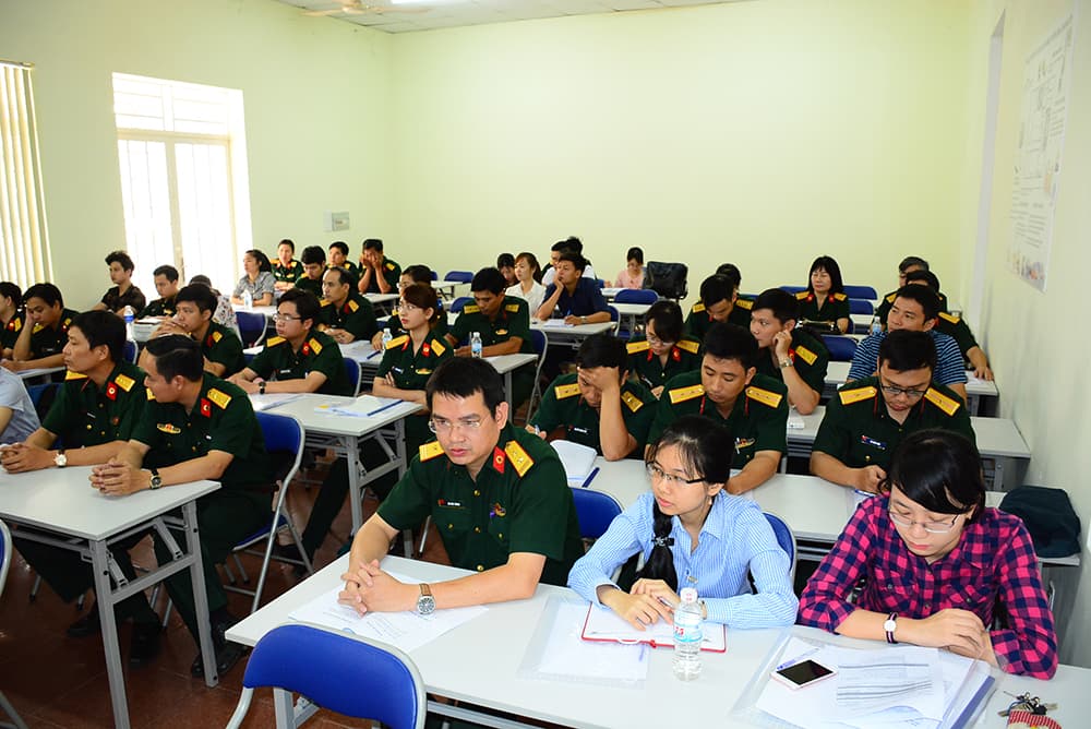 Tập huấn an toàn truyền máu, phòng ngừa chuẩn cho bệnh viện dã chiến