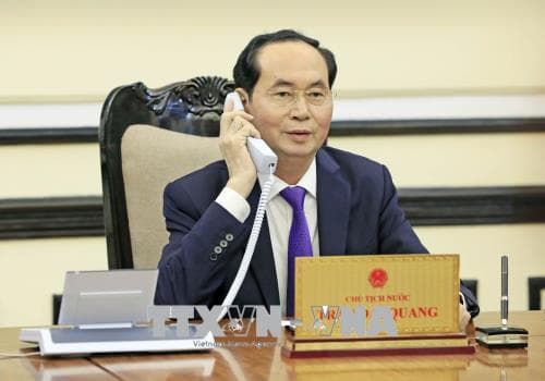 Chủ tịch nước Trần Đại Quang điện đàm với Tổng thống Liên bang Nga V. Putin