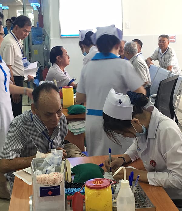 Cần Thơ chăm lo sức khỏe cho các đối tượng chính sách, hưu trí