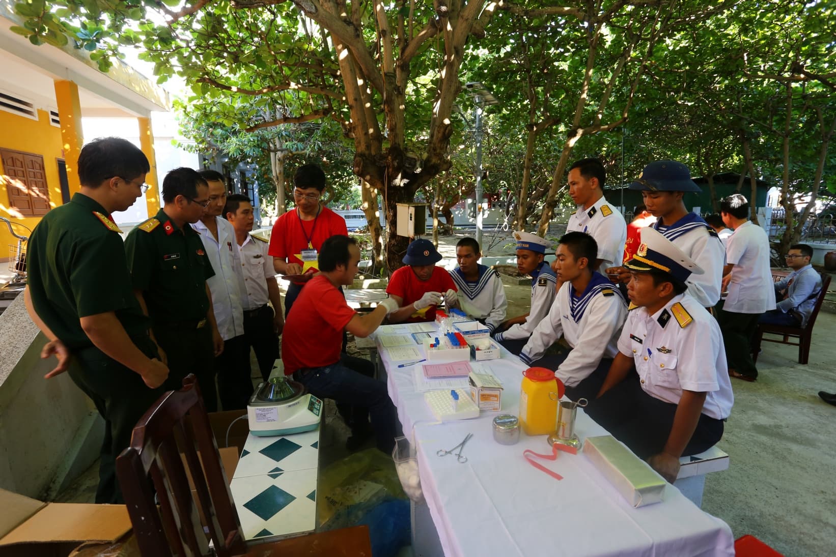 Ngày toàn dân hiến máu tình nguyện (7-4): “Ngân hàng" của sự sống