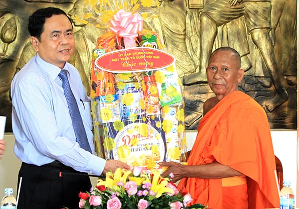 Đồng bào Khmer chung sức, chung lòng củng cố khối đại đoàn kết toàn dân tộc