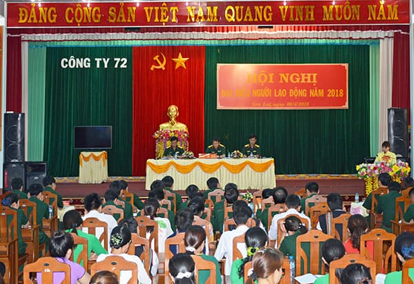 Người lao động Công ty 72 đồng thuận, đoàn kết vượt qua khó khăn