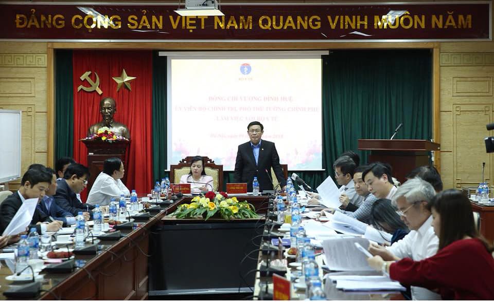 Phó thủ tướng Vương Đình Huệ yêu cầu cắt giảm những dịch vụ y tế không cần thiết