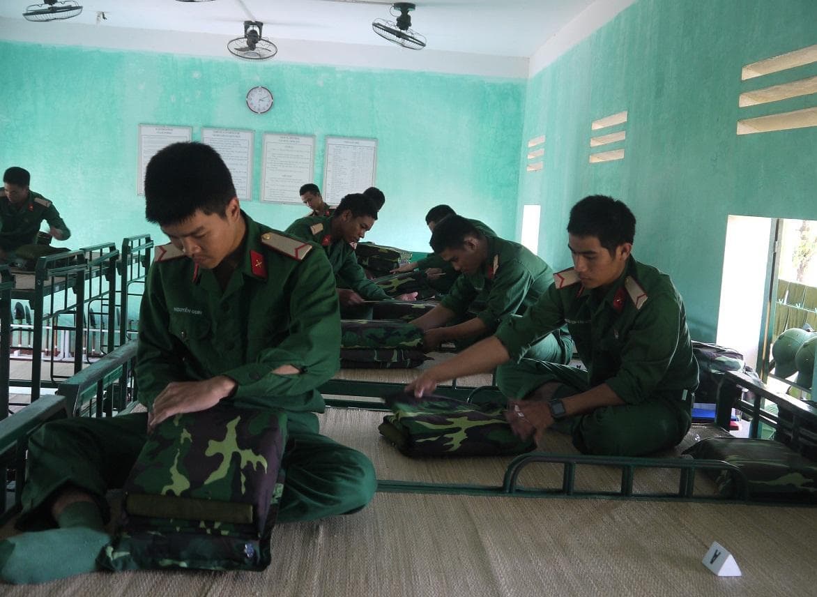 Bước tiến của chiến sĩ mới