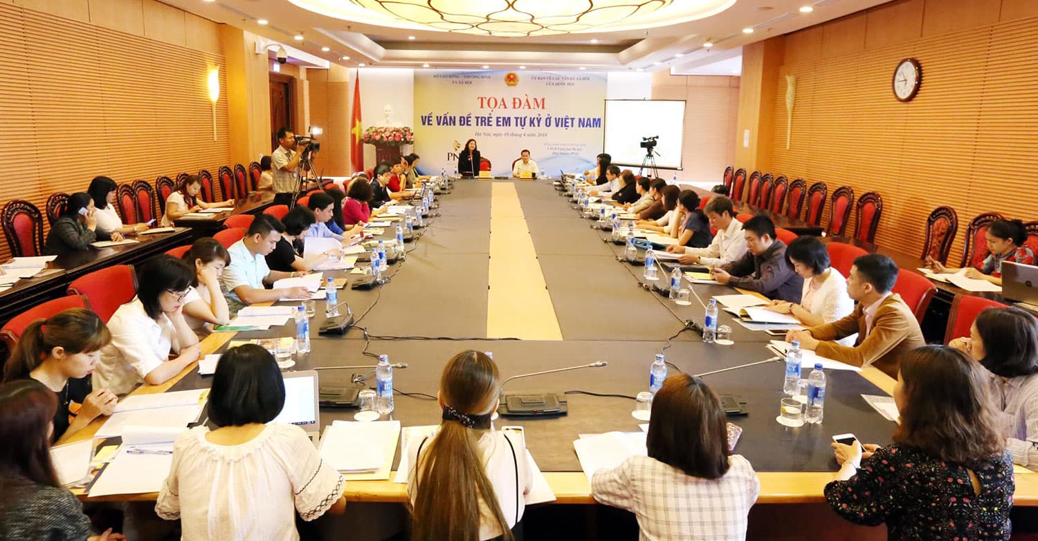 Tăng cường nâng cao nhận thức, hỗ trợ trẻ em tự kỷ