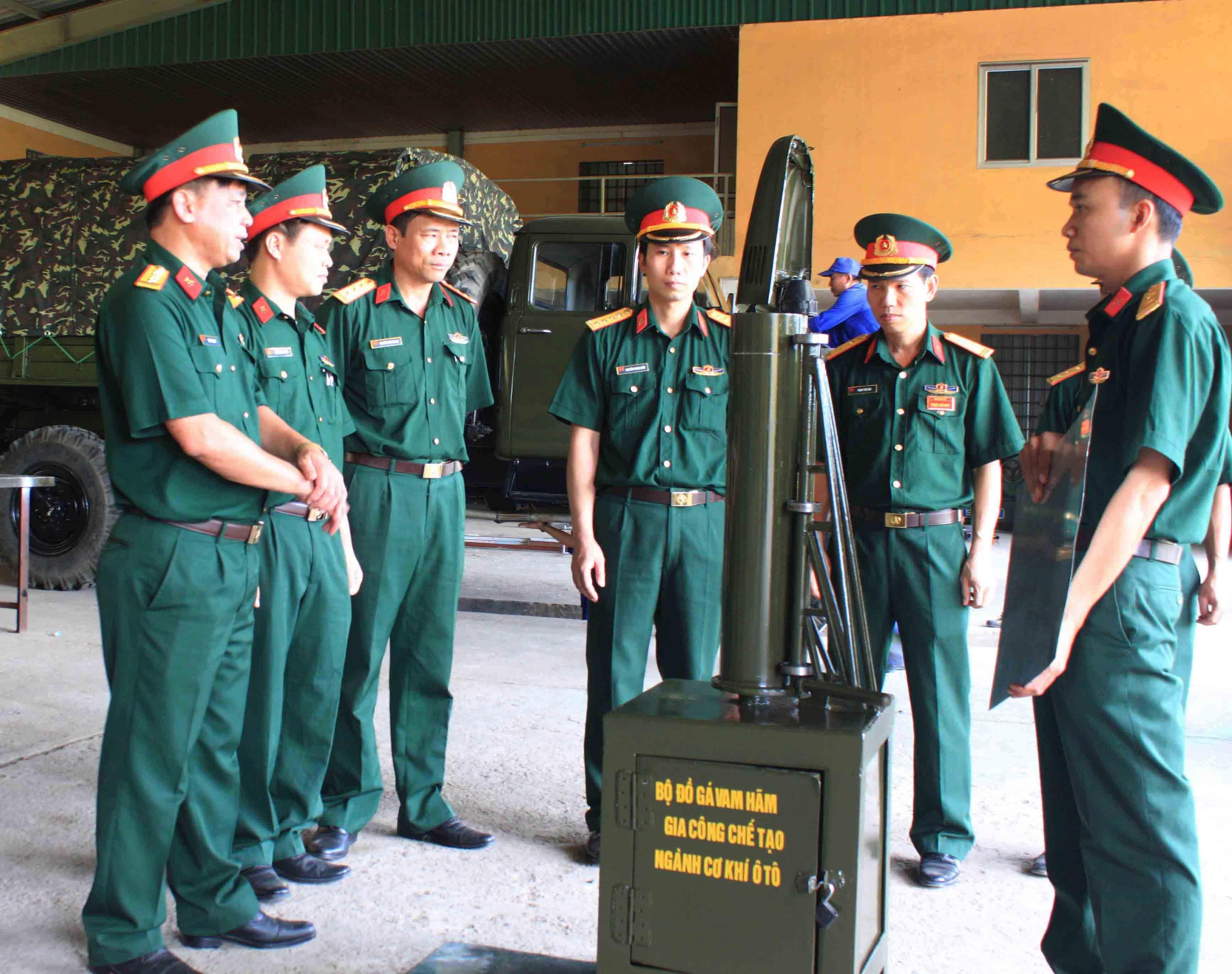 Người lính thợ say mê sáng tạo