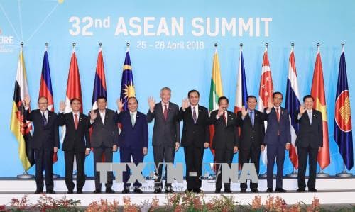 Thủ tướng Nguyễn Xuân Phúc dự Hội nghị Cấp cao ASEAN lần thứ 32