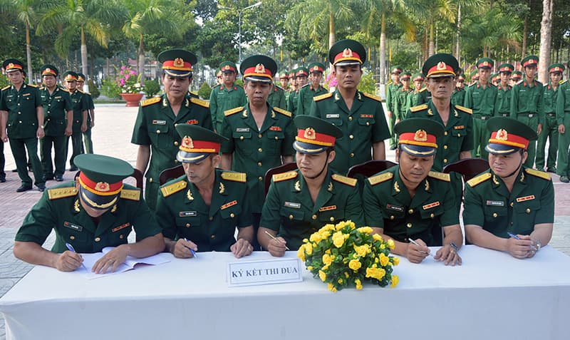 Trung đoàn 174 phát động đợt thi đua đặc biệt “Làm theo lời Bác – Thi đua giành 3 nhất”
