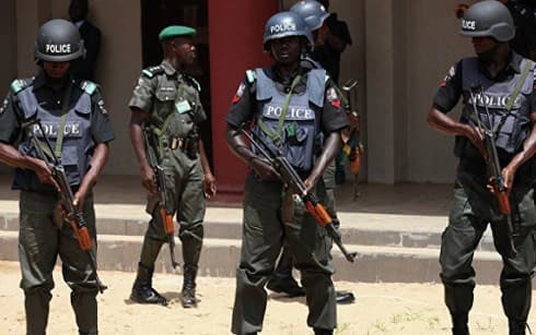 Nigeria tăng cường an ninh sau vụ đánh bom đẫm máu