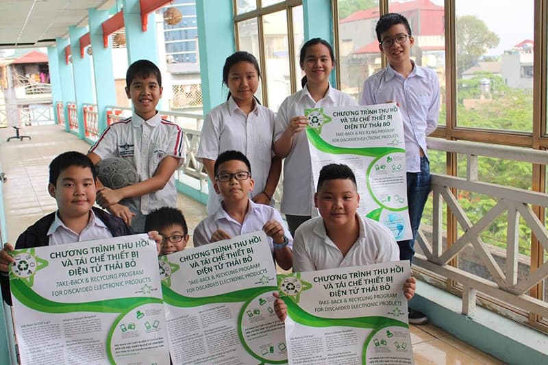 Phát động chương trình thu gom rác thải điện tử trong các trường đại học