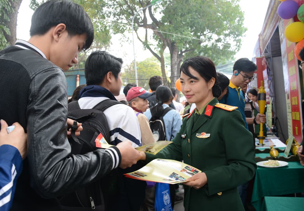 Tuyển sinh Đại học 2018: Khối an ninh, quốc phòng “hút” thí sinh
