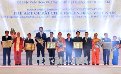 Bài Chòi Trung Bộ đón bằng ghi danh là Di sản Văn hóa phi vật thể đại diện của nhân loại