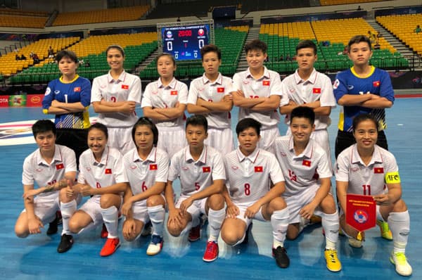 Đánh bại Malaysia, Futsal nữ Việt Nam vào tứ kết châu Á