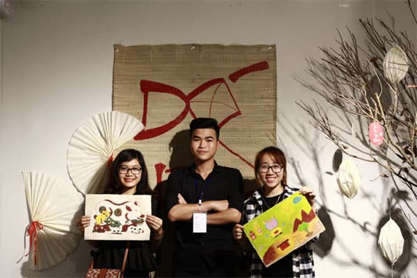 Thổi hồn giấy dó trên nền hiện đại