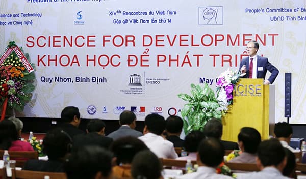 Khai mạc Hội thảo quốc tế “Khoa học để phát triển”