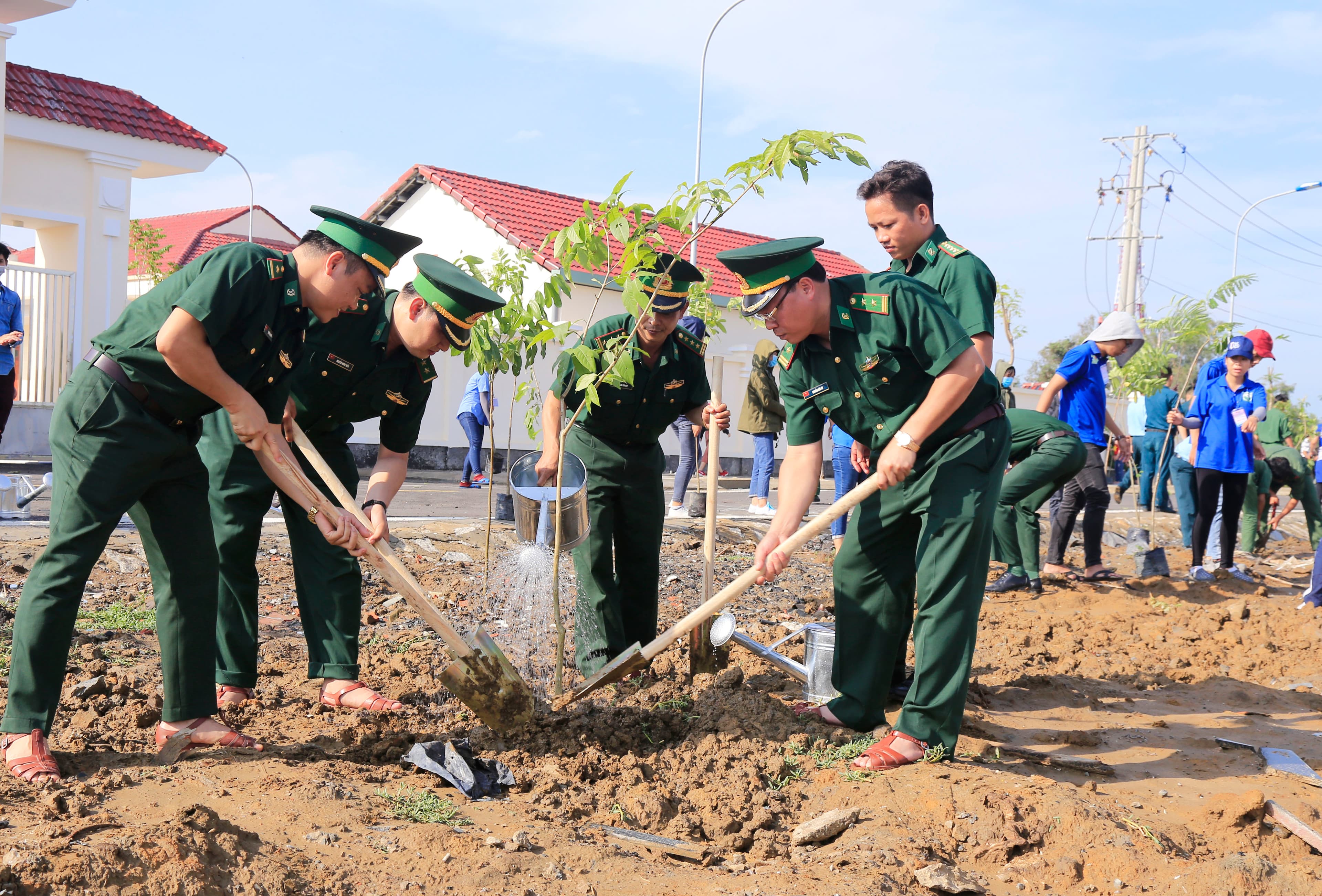 Bộ đội Biên phòng TP Hồ Chí Minh phát động trồng cây nhớ ơn Bác Hồ