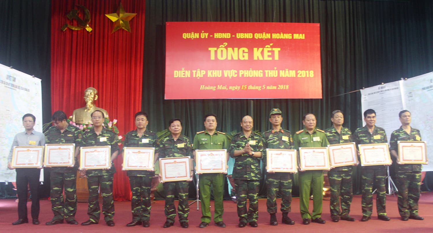 Quận Hoàng Mai tổng kết diễn tập khu vực phòng thủ năm 2018