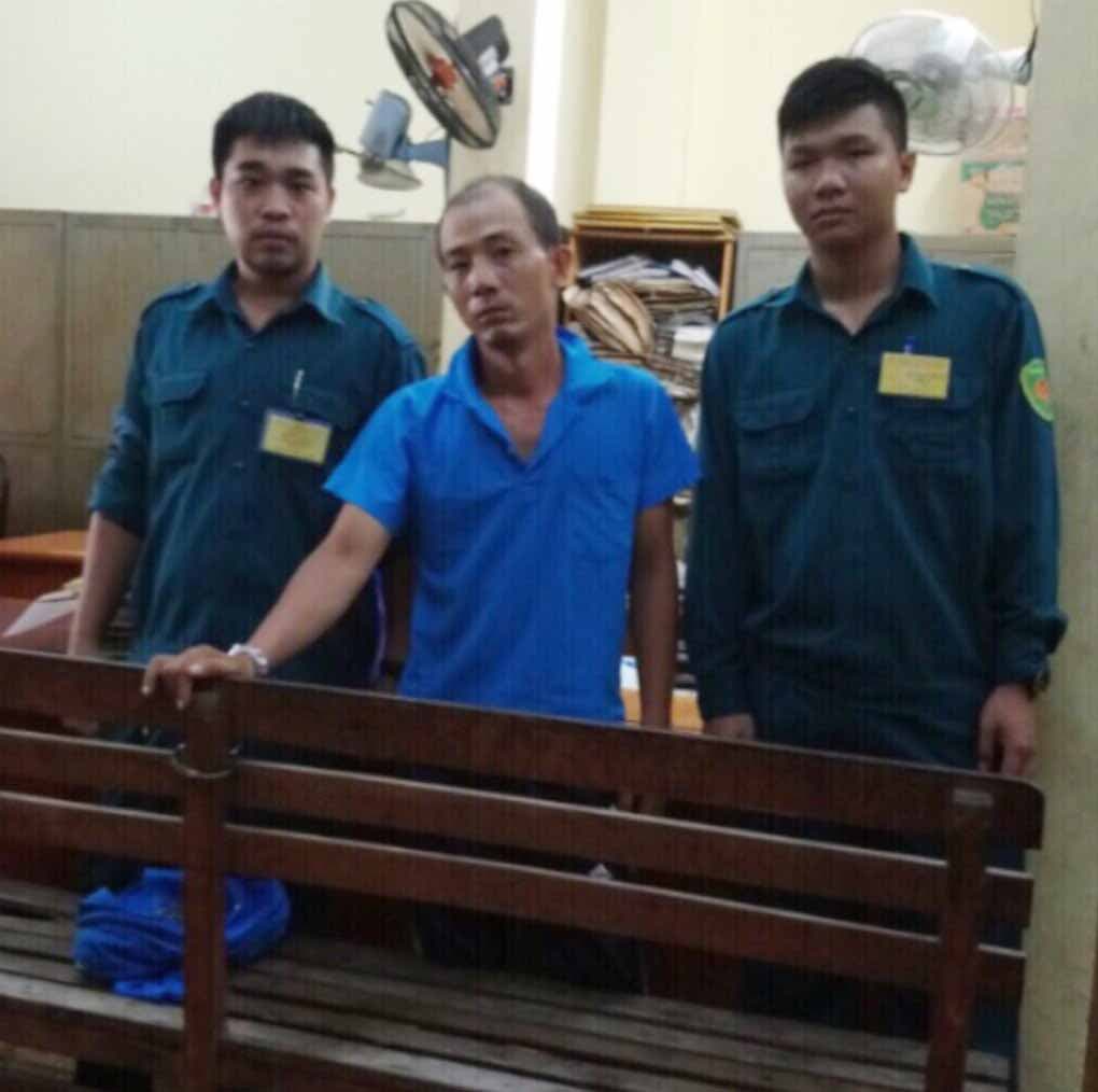 Dân quân dũng cảm bắt cướp