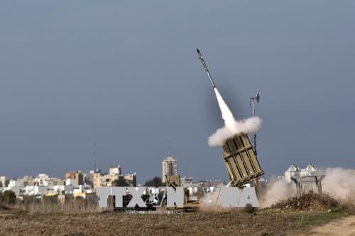 Quân đội Israel thông báo đánh chặn hàng chục quả đạn cối từ Dải Gaza