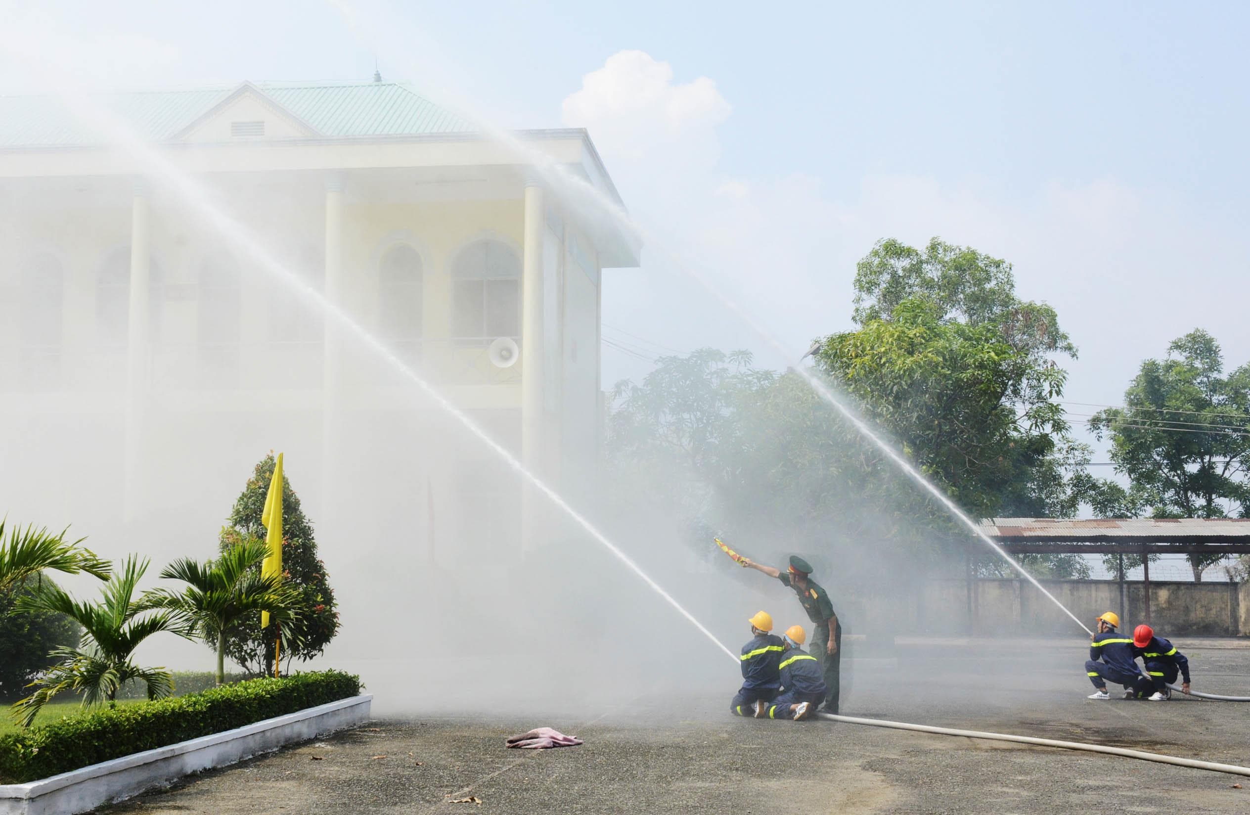 Chủ động luyện tập, phòng ngừa cháy, nổ