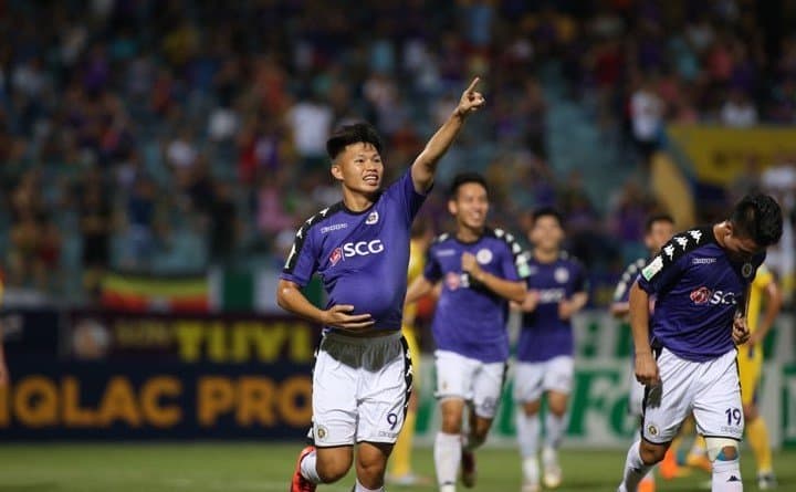 Hà Nội FC đè bẹp Sanna Khánh Hòa với tỷ số 4-0
