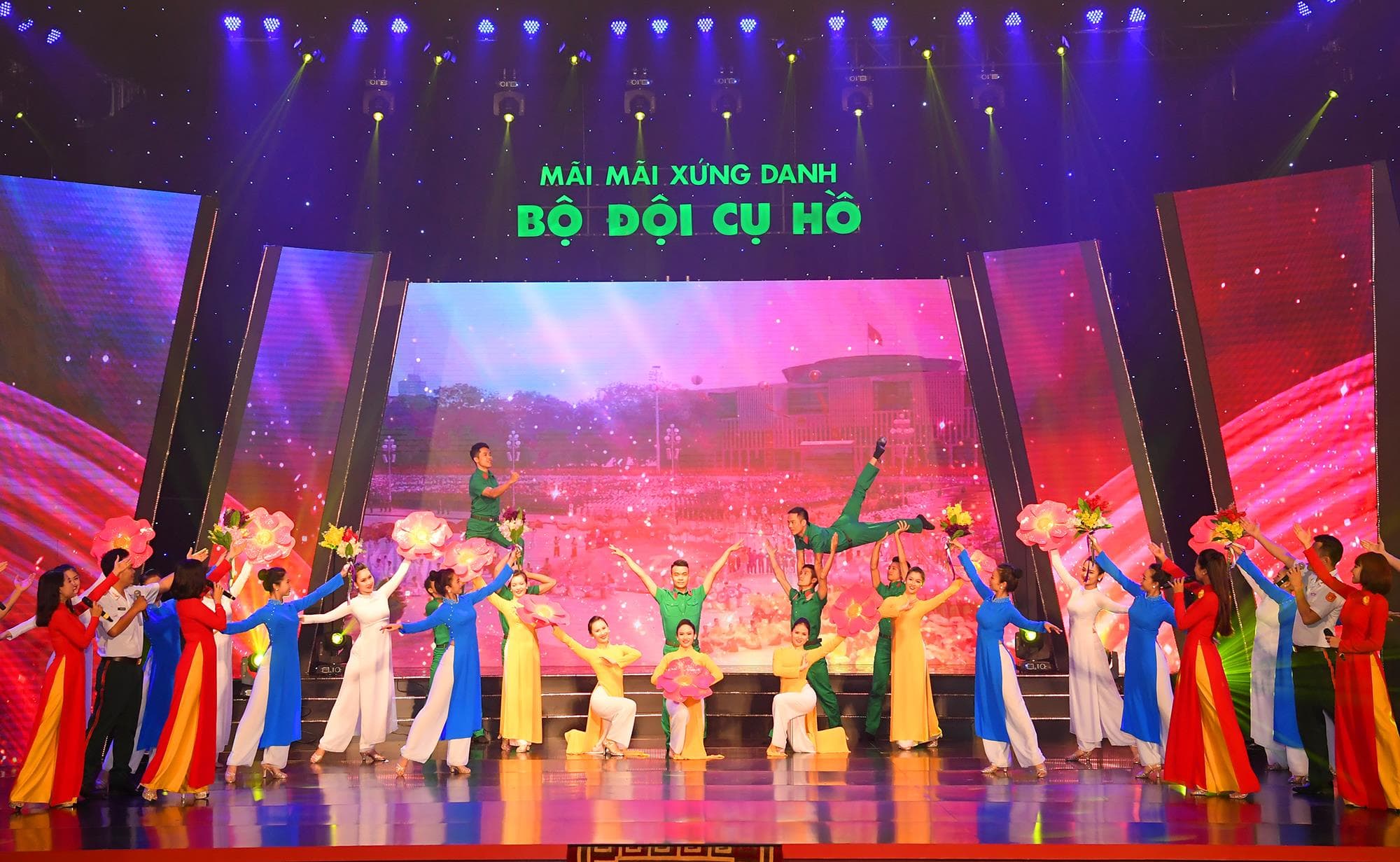 Mãi mãi xứng danh Bộ đội Cụ Hồ