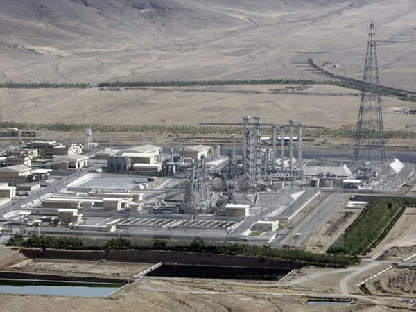 Đức và Israel bất đồng về vấn đề hạt nhân Iran
