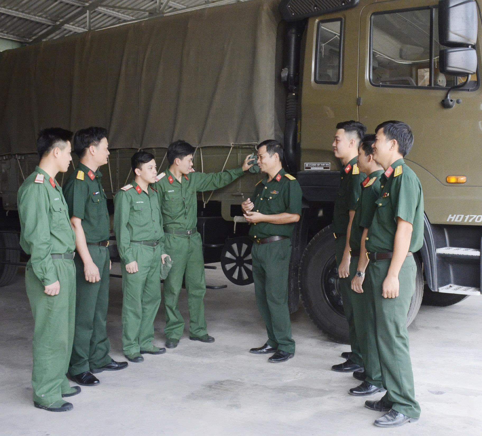 Đối thoại dân chủ, chân thành sẻ chia