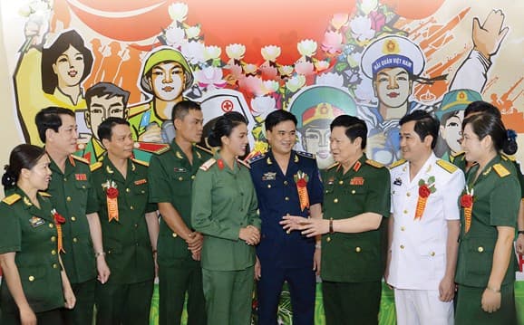 Sôi nổi các hoạt động kỷ niệm