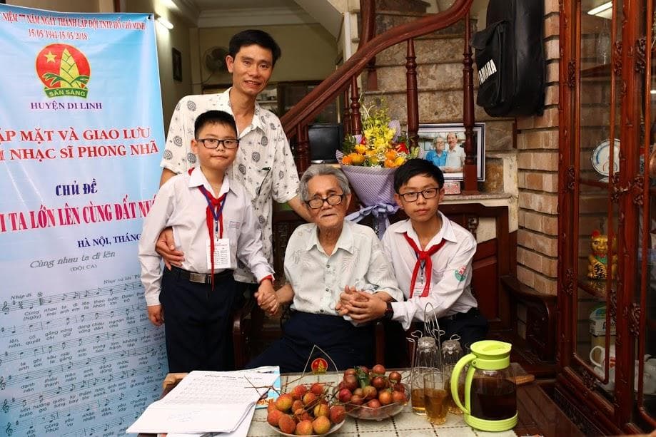 Niềm hạnh phúc của nhạc sĩ Phong Nhã
