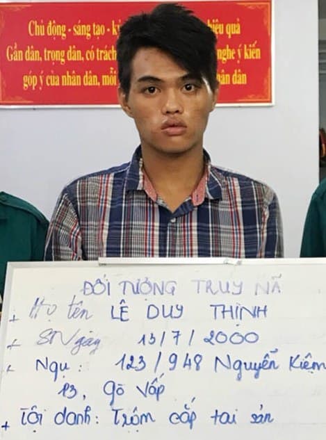 Hai chiến sĩ dân quân dũng cảm đuổi bắt giữ đối tượng truy nã